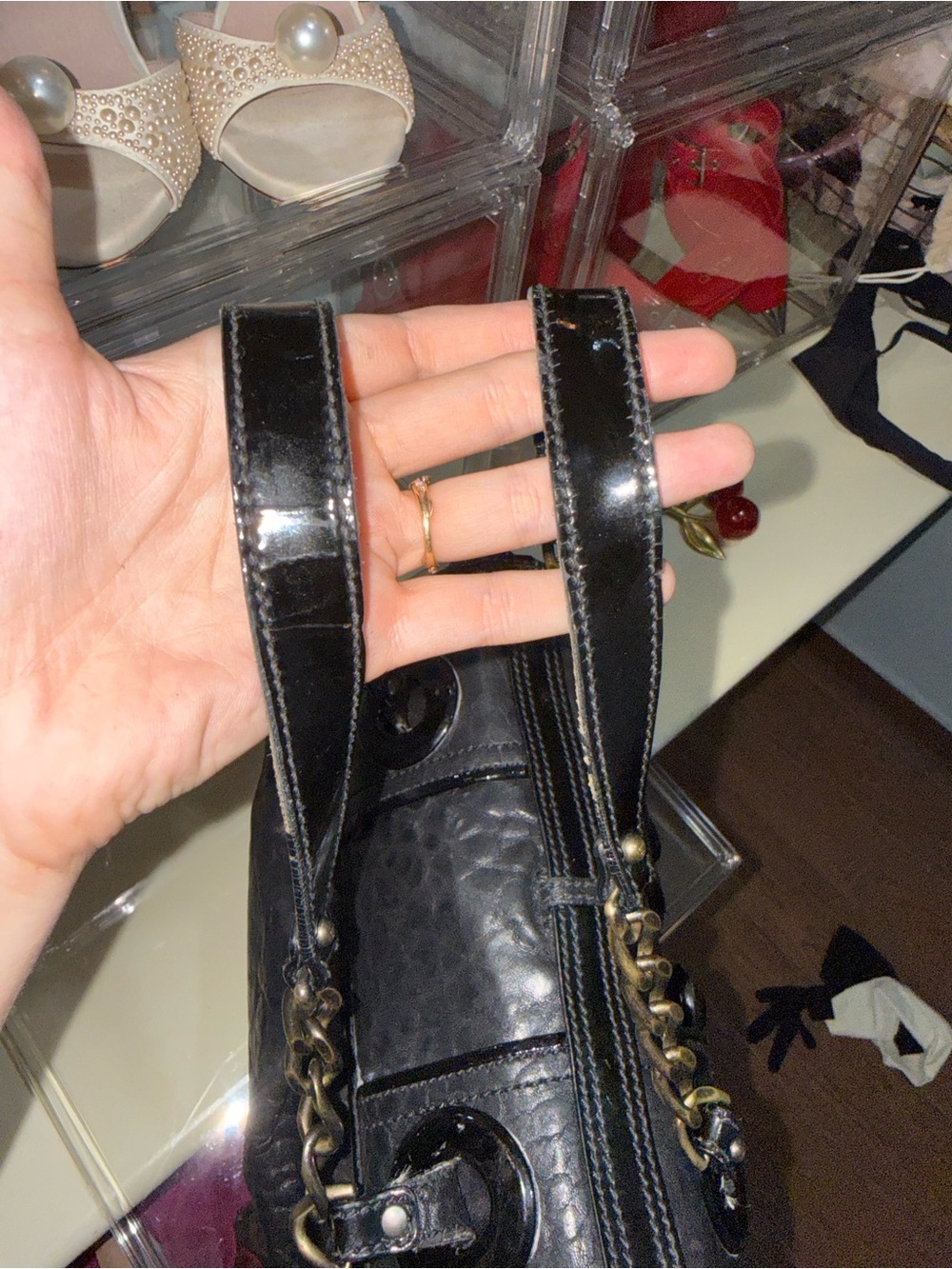 Fendi B-Bag (2006) Black Patent & Leather Shoulder Bag with Gold Hardware - Picture 11 of 13
